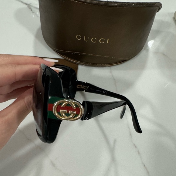 Gucci Sunglasses - Picture 5 of 9